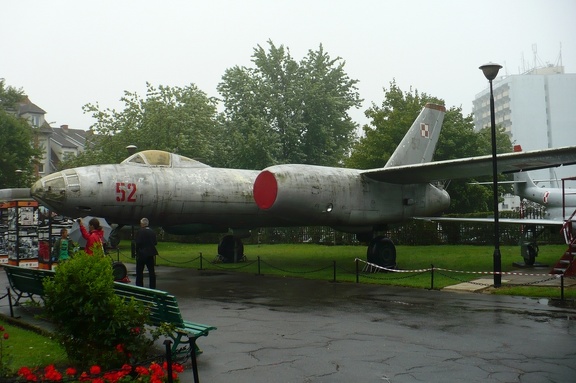 Ił-28