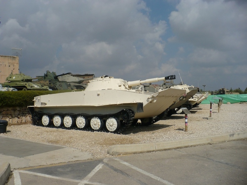 PT-76