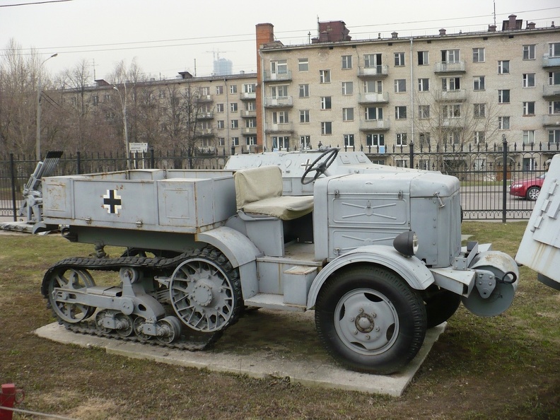 Leichter Zugkraftwagen 37