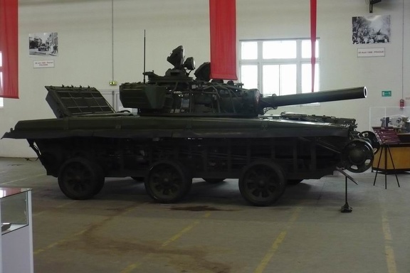 Przekrojowy T-72