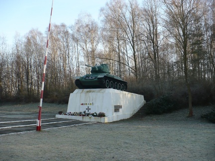 T-34 jako pomnik