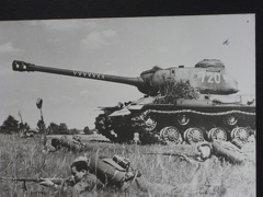 IS-2