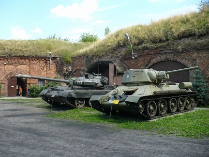 T55-AM Merida, T-34/76