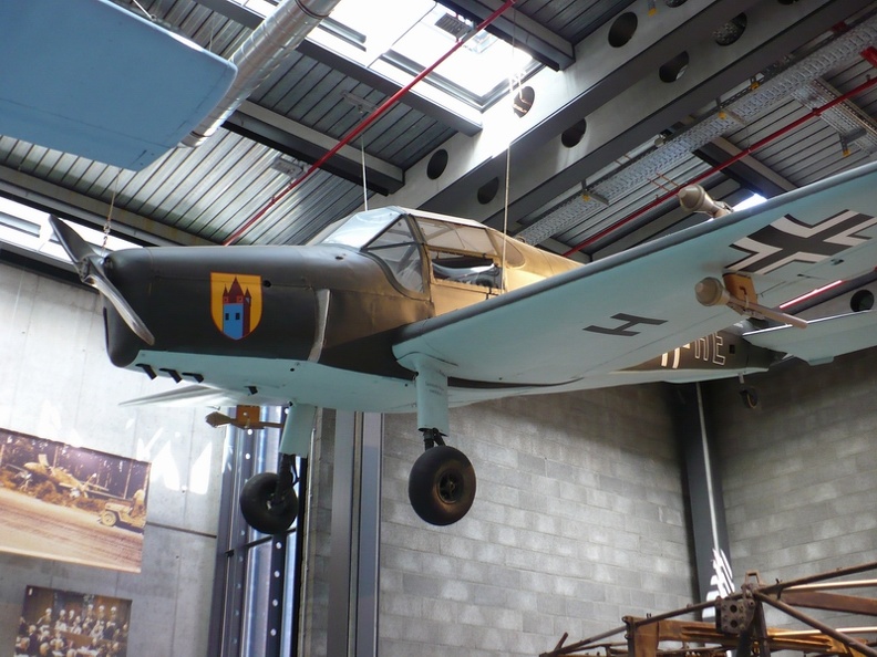 Bücker Bü 181