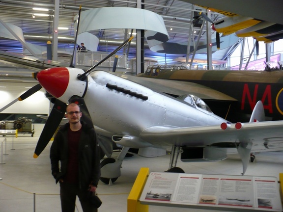 Supermarine Spitfire F24 (Mk.24)