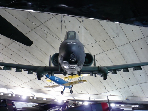 Fairchild A-10 Thunderbolt (II)