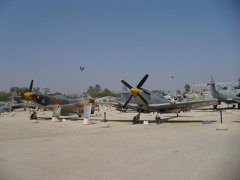 Mustang, Spitfire IX