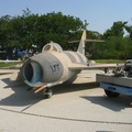 MiG-17 F