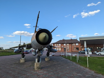 Su-20 MOP Broniszew