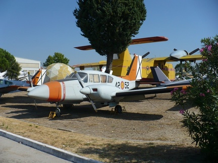 Piper PA-23-250 Aztec E