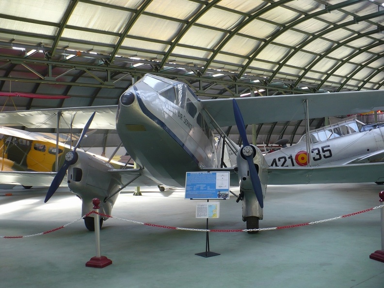 [color=#E55451]De Havilland DH-89A Dragon Rapide